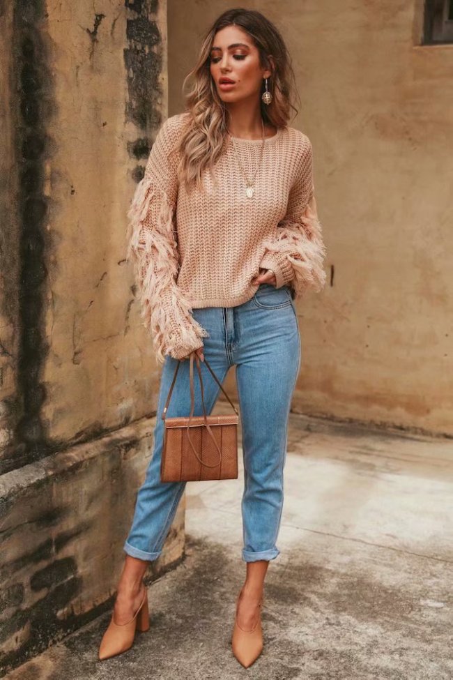 Hot Style Woman Loose Pullover Sweater Sexy Tassel Long Sleeve Knitted Top Sweater