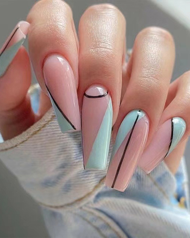 24pcs Simple Lines French Style Artificial Nails Fake Nails Removable Nail Patches