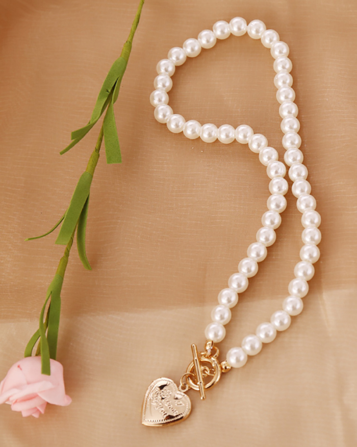 Elegant Style Heart Pendant Handmade Pearl Necklace
