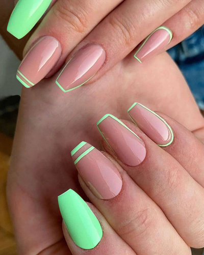 24pcs Green French Style Artificial Nails Fake Nails Removable Nail Patches