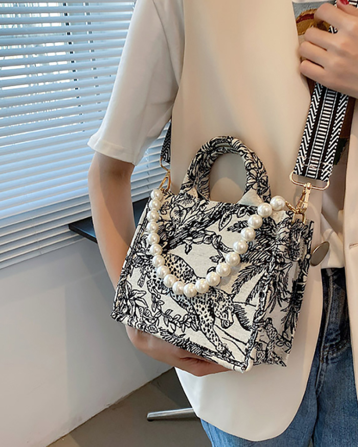 Fashion Embroidered Cotton and Linen Tote Bag Large Capacity Canvas One Shoulder Bag