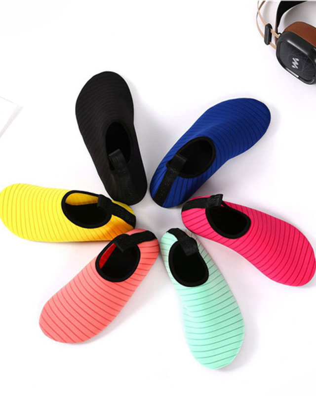 New Stripe Water Sports Shoes Barefoot Quick-Dry Aqua Yoga Socks Slip-on for Men Women