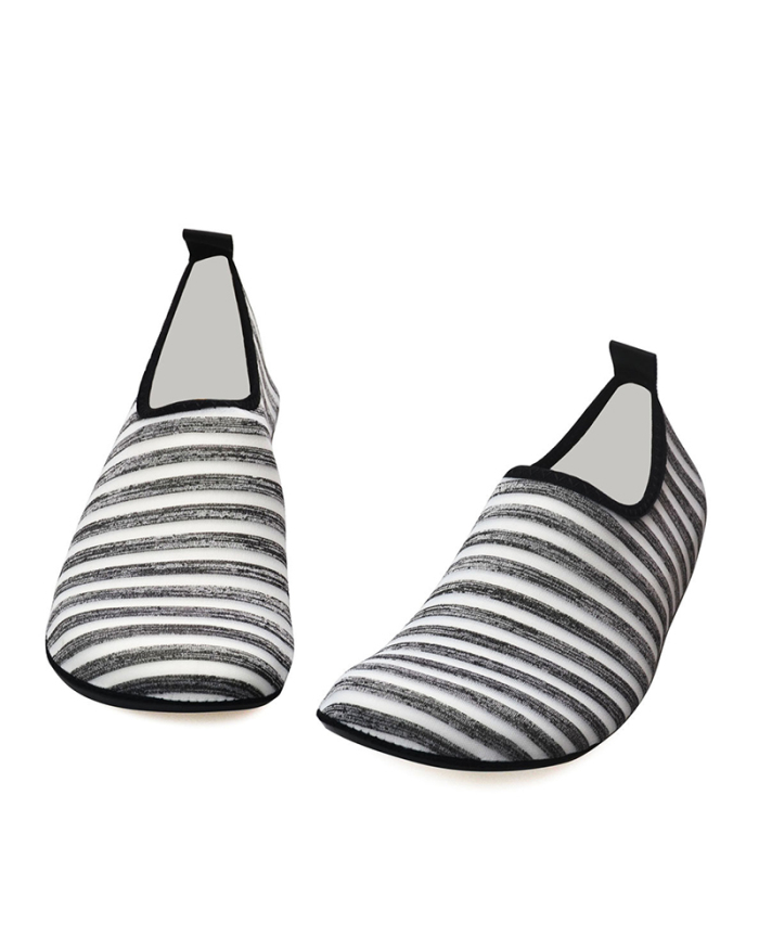 New Stripe Water Sports Shoes Barefoot Quick-Dry Aqua Yoga Socks Slip-on for Men Women