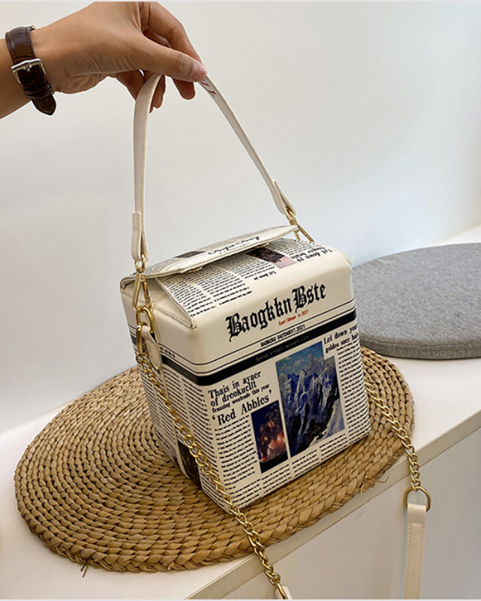 Female Fashion Creative Tide Spray Picture Letter Newspaper Element Mountain Cruise Ship Pattern PU Messenger Bag