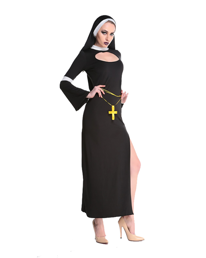 Halloween Role-Play A Nun's Costume