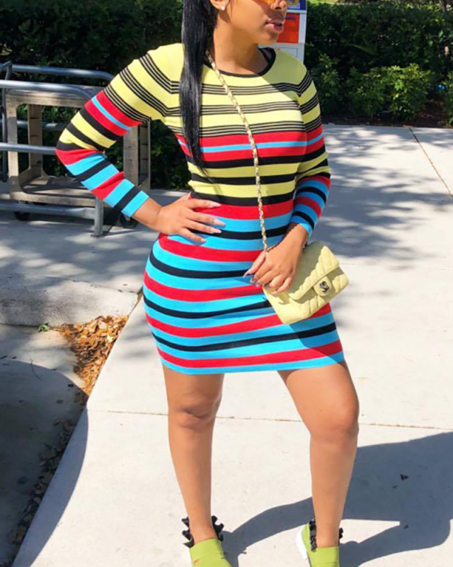 Sexy Colorful Horizontal Striped Dress Round Neck Casual Dress S-2XL