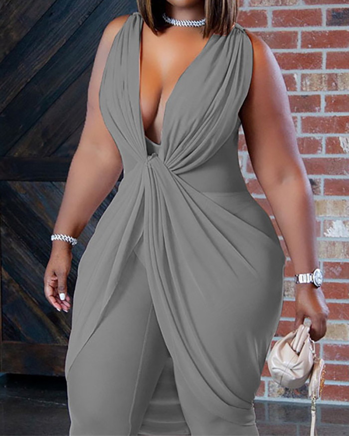 Women Solid Color V-neck Sleeveless Plus Size Jumpsuits Black Gray Pink L-4XL