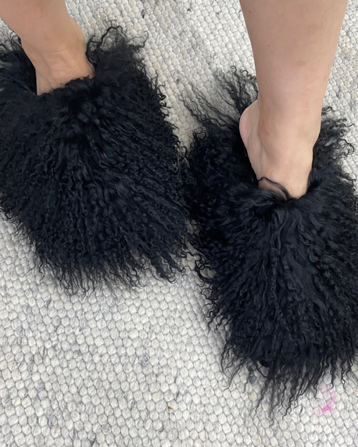 Pre sale Wholesale Fashion Warm Mongolian Fur Slides