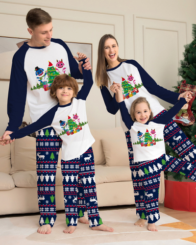Wholesale Cute Printed Christmas Tree Family Pajamas