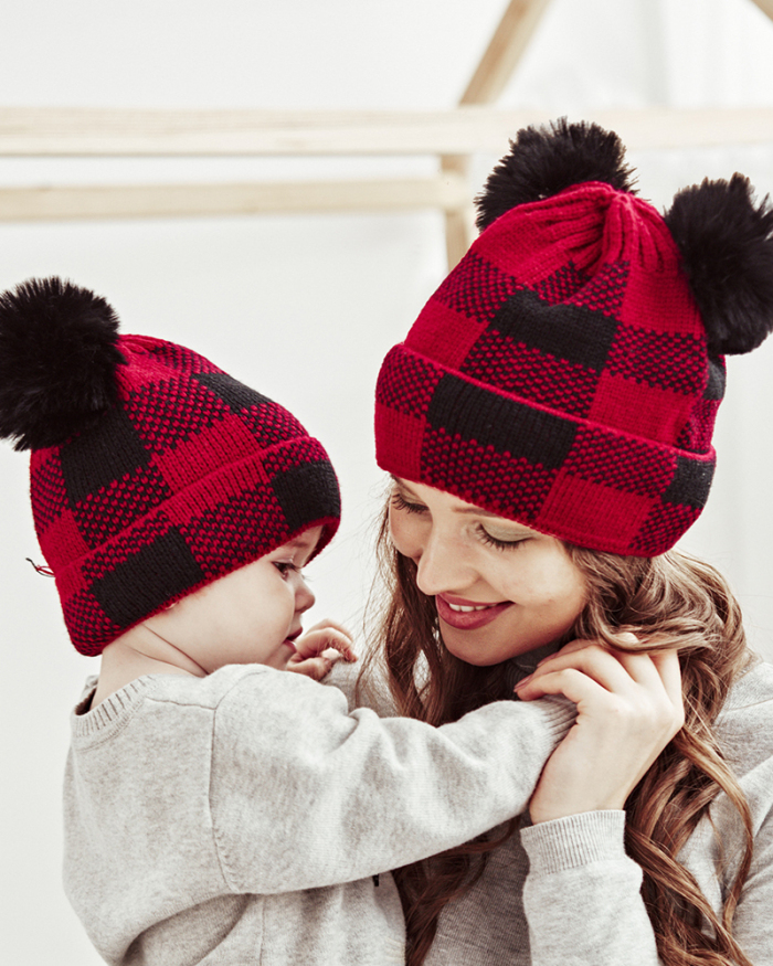 Mom& Kids Red White Grid Christmas Knit Hairball Hats