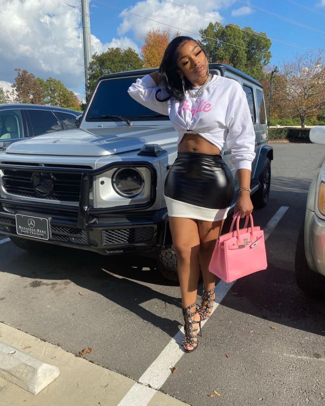 Fashion Hot Sale Printed T-shirt PU Mini Skirt Sets Two Pieces Outfit White Black S-2XL