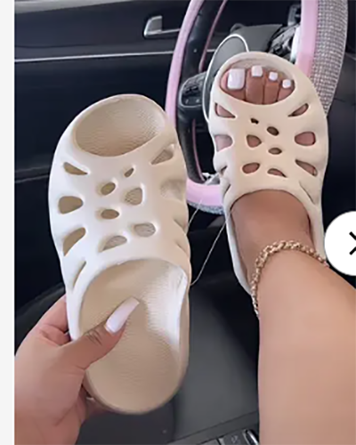 Wholesale Hollow Out Flat Round Toe White Slides & Flip Flops