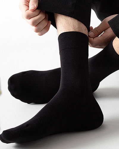 Breathable Solid Color Men's Sports Mid Socks
