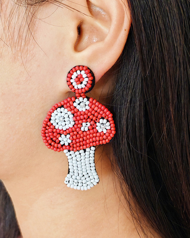 Five-pointed Star Mushroom Leaf Earrings
