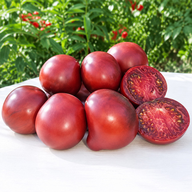 111 Purple Strawberry Tomato Seeds | 10.6–14.1 oz Ribbed Purple-Raspberry Beefsteaks