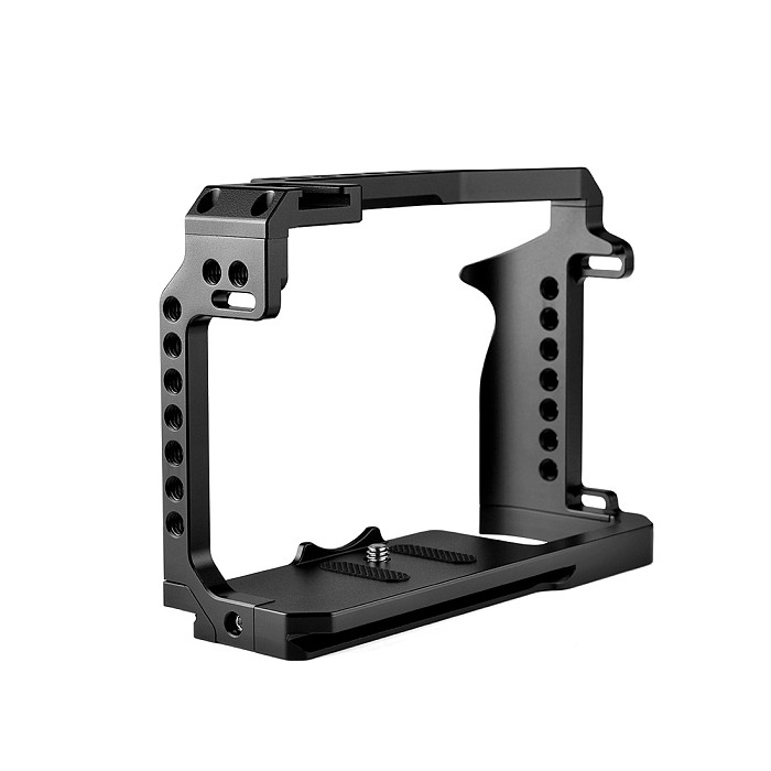 BGNing Aluminum DSLR Camera Cage for Canon EOS R5 w/ Cold Shoe & 1/4'' inch Arri Hole SLR Rig Video Protective Frame for EOS R6