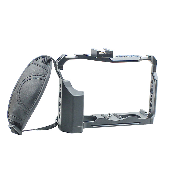 FEICHAO BTL-FT4 XT4 Rabbit Cage Camera Protection Frame Tripod Expansion Platform with Wrist Strap for Fuji XT4 Camera