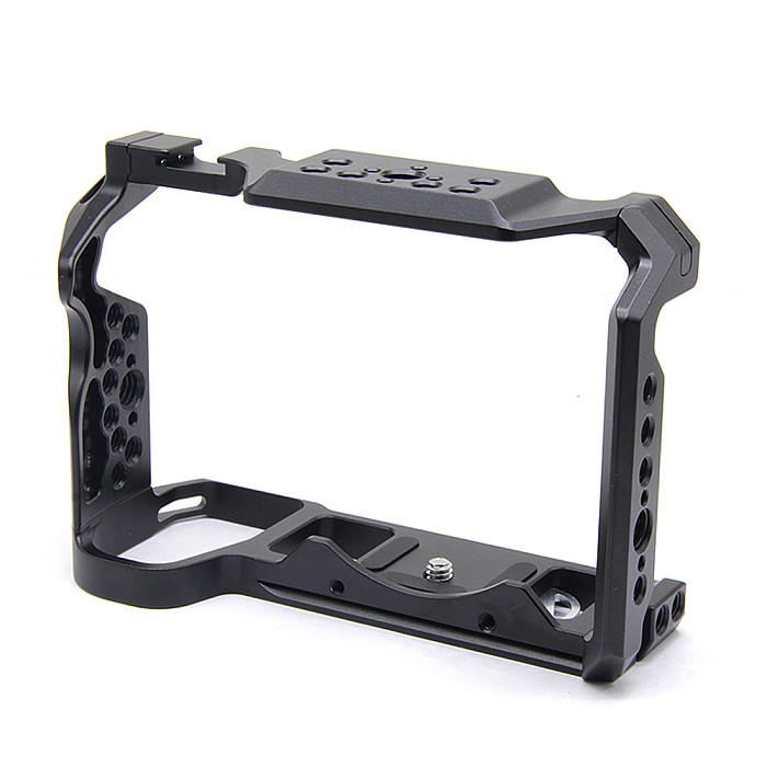 BGNing Aluminum Alloy Camera Cage for Panasonic Lumix S5 Protective Frame Case Cover Rig for Lumix S5 Photography Accessories