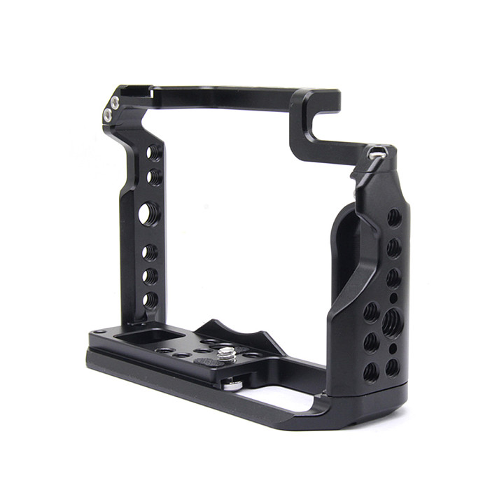 Camera Cage for Fuji XT30 XT30II XT20 XT10 Protective Rig Stabilizer Mounting Case Frame Base for Horizontal Vertical Shooting