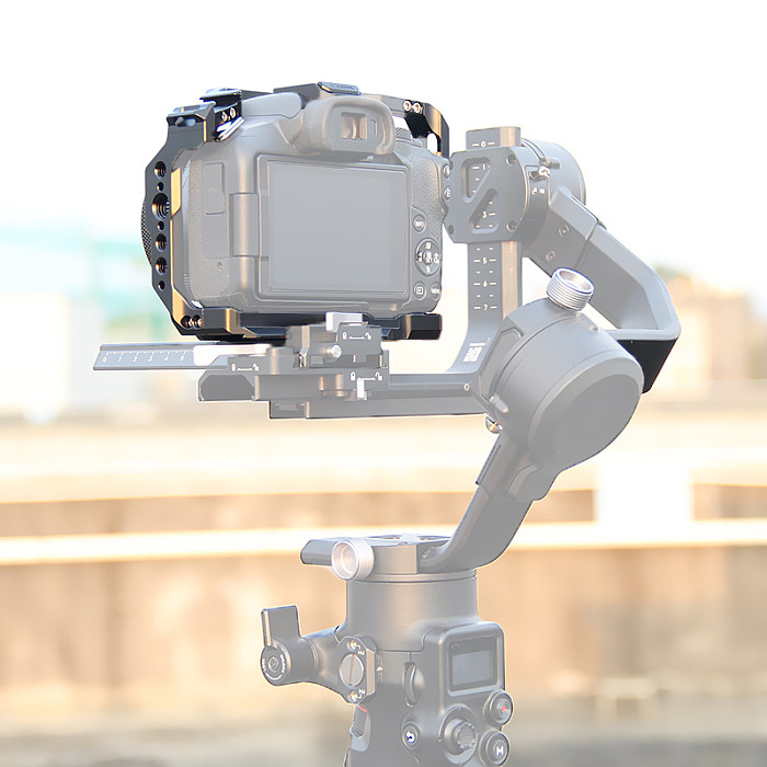 Suitable for Canon EOS R50 Camera Rabbit Cage Metal SLR Photography Expansion Frame Kit Video Vertical Shooting Rabbit Cage 