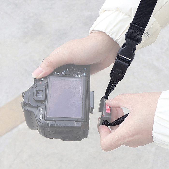BGNing Adjustable Bidirectional Length Quick Disassembly Pressure Reduction Universal Shoulder Strap For Fuji/Canon/Sony SLR Camera 
