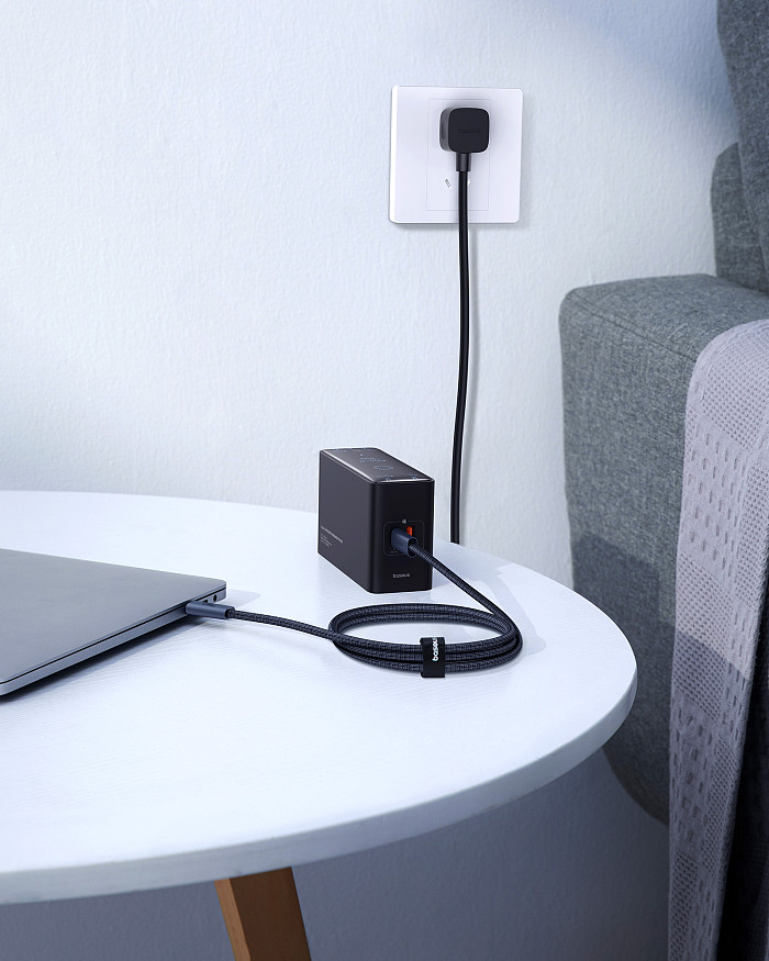 Baseus Flash Series 240W  Fast Charging CableUSB4 Full Function Data Cable For Type-C to Type-C