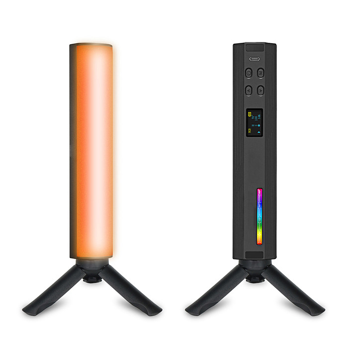 W200RGB LED Video Light Rechargeable RGB Handheld Light 2500K-9000K Dimmable with Mini Desktop Tripod for Vlog Live Streaming