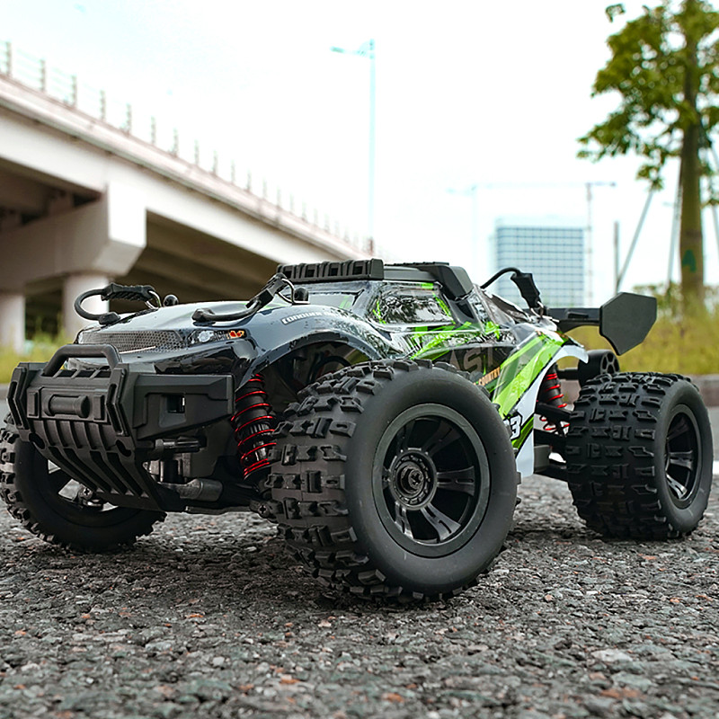 (ZLL) SG118 PRO Bigfoot Off road High speed Four wheel Drive Car Carbon Brush Black Green Full Scale 1:16 Remote Control Car