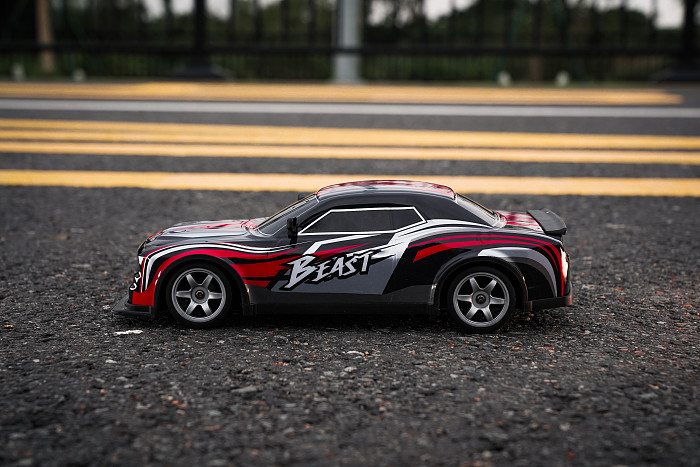 ZLL SG218 PRO RC Drift Vehicle 7.4V Battery Power 2.4Ghz Sports Car Full Scale 1:16 High Speed 4WD RC Model Remote Control Car