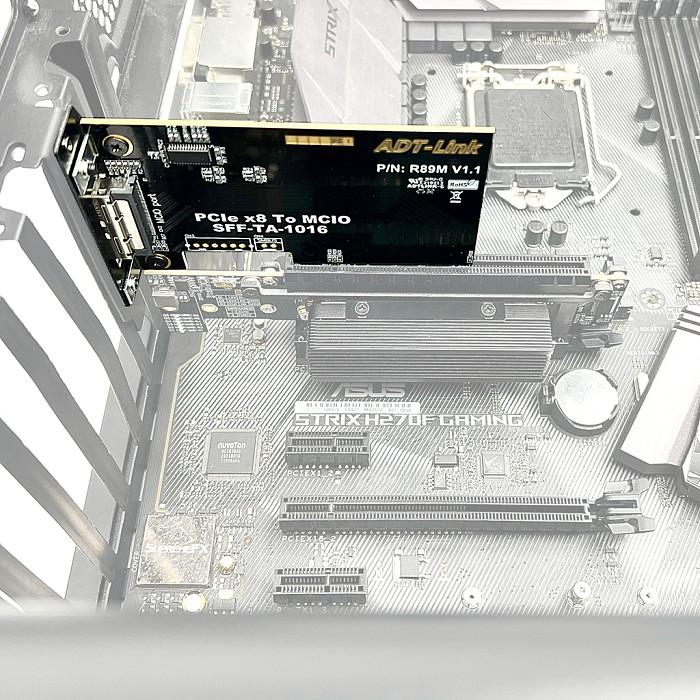 (ADT Link) PCIe 5.0 x16 to x8x4x4 half height to full height split card NVMe SSD extension supports Gen5 (R33H)