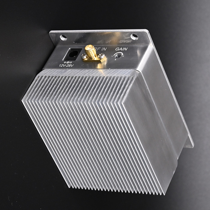 XQ-10W Ultra-wideband Automatic Power Control RF Amplifier 380-520MHz One-way Signal Amplifier for Sub-1GHz Band