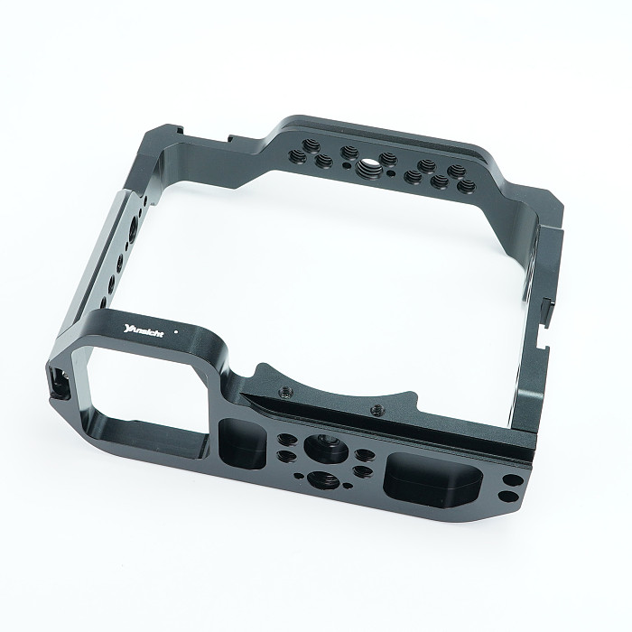 yAnsicht Aluminum alloy camera cage expansion accessories, camera protection frame for Sony a7m3 a7r3 a73 a9 DSLR camera