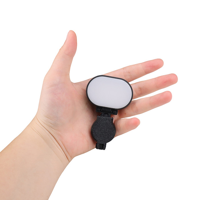 Dedicated Fill Light for Insta360 Luna Ultra, Portable Vlogging & Beauty Light, Pocket-sized LED Lamp