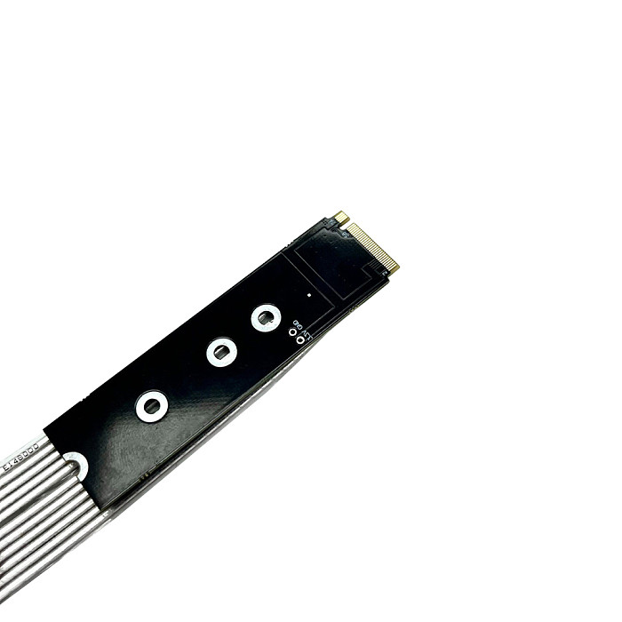 ADT-LINK M.2 NVMe x4 PCIe 5.0 Full-Speed Direct-Connect Switching Extension Cable - Gen5 Male-to-Male Extender, High-Temperature NVMe PCIe 5.0 x4 128Gbps Extension Cable for M.2 NVMe SSD