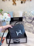 HERMES  LB0612005030097  size: 20cm