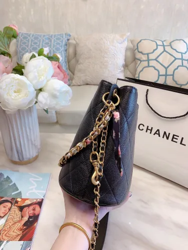 CHANEL  LB0812005030095  size: 22cm