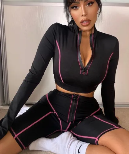Sports Black Two Piece Biker Shorts Set
