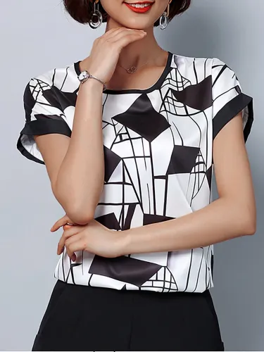 Plus Size Women Short  Sleeve  Round Neck Striped  Floral   Casual  Tops