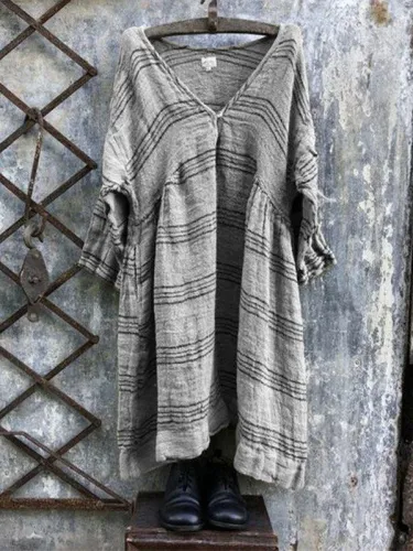 Casual Linen V-Neck 3/4 Sleeve Striped Plus Size Bat Sleeve Tops