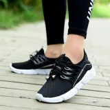 Women Mesh Fabric Sneakers Casual Comfort Lace Up Shoes