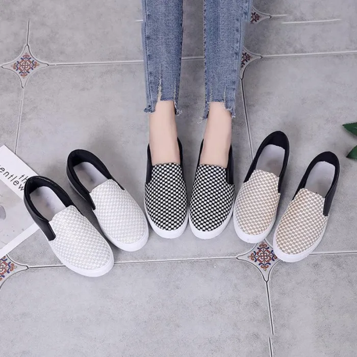 Women PU Loafers Casual Comfort Slip On Shoes
