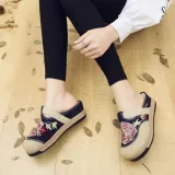 Women Old Peking Slippers Casual Comfort Shoes