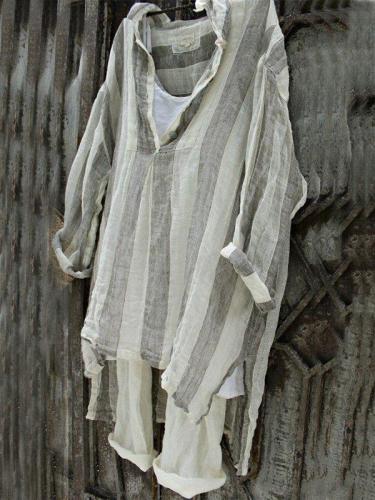 Casual V-Neck 3/4 Sleeve Striped Plus Size Bat Sleeve Tops