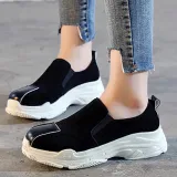 Women Round Toe Sneakers Casual Comfort Slip On Shoes