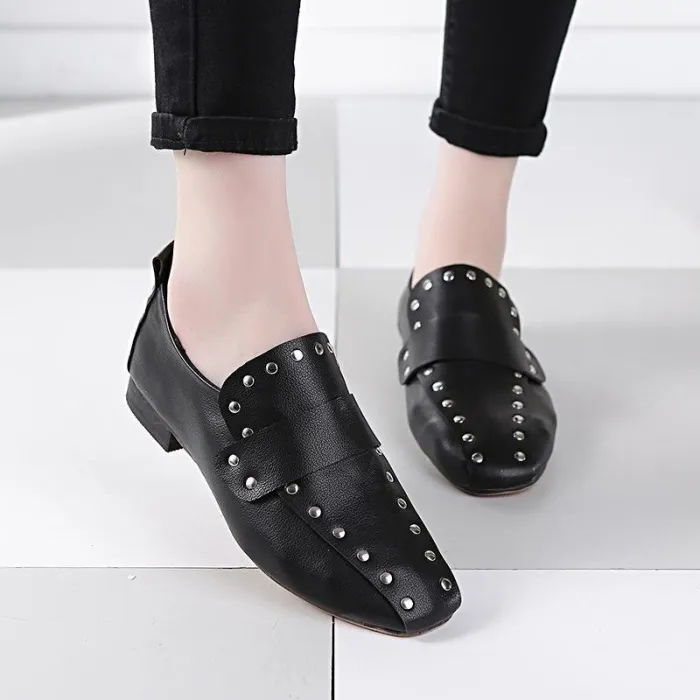 Women Chunky Heel Artificial Leather Rivet Spring/Fall Loafers
