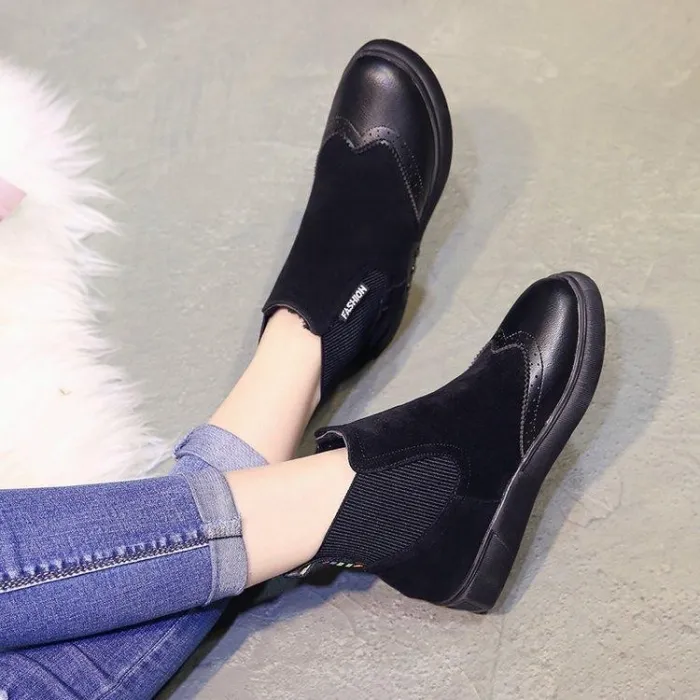 Women Artificial Leather Elastic Band Boots Vintage Suede Booties