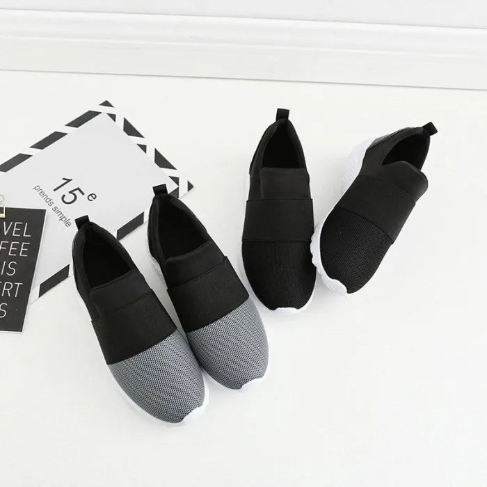 Comfortable Fabric Women Slip-On Sneakers