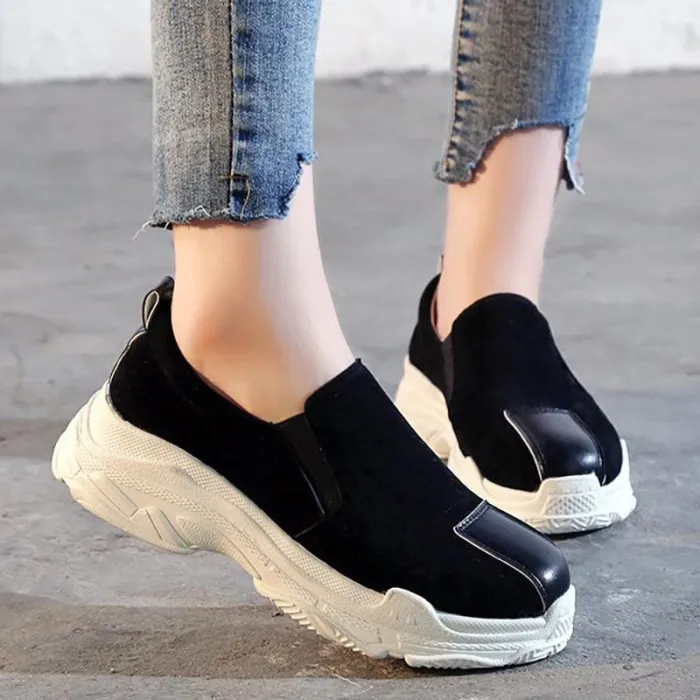 Women Round Toe Sneakers Casual Comfort Slip On Shoes