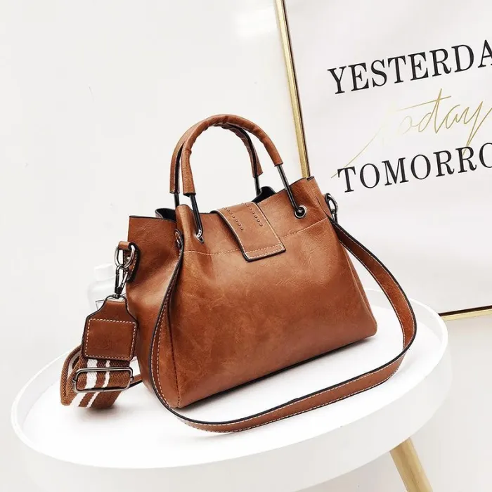 Large Capacity Vintage Tote Crossbody Bag