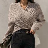 Fashion V-collar Printed Long-Sleeved Sweater